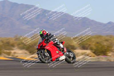 media/Feb-04-2023-SoCal Trackdays (Sat) [[8a776bf2c3]]/Turn 9 Side (130pm)/